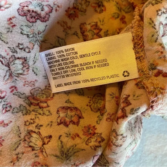 Xhilaration Floral Spaghetti Strap Pink Flutter Sundress - Size Medium - Picture 11 of 11